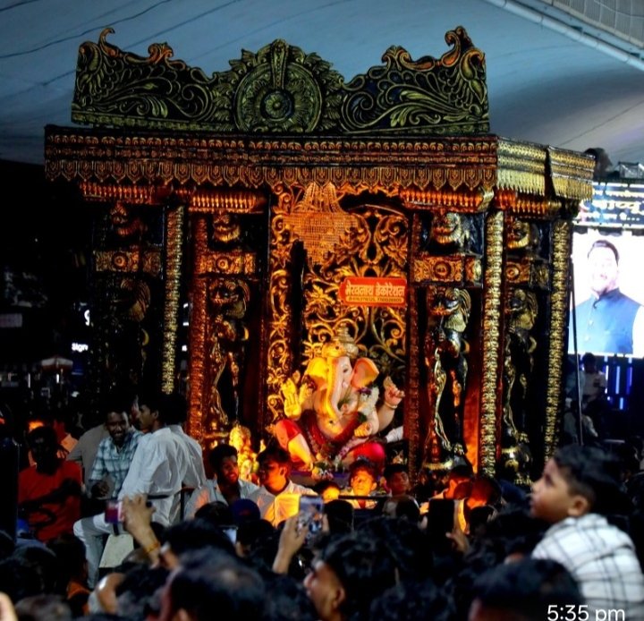 पिंपरी-चिंचवडमध्ये पर्यावरणपूरक गणेशोत्सवाला नागरिकांचा उत्स्फूर्त प्रतिसाद