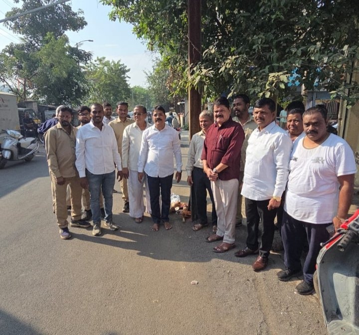 शेखर अण्णा चिंचवडे व विरोधी पक्षनेते भाऊसाहेब भोईर यांच्या उपस्थितीत ५० वर्षांपासून अडथळा ठरणारी उच्चदाब वीजवाहिनी हटविण्याच्या कामाला प्रारंभ